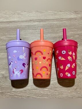 💜3/$25💜 3 Leak-Proof Cups with Straws